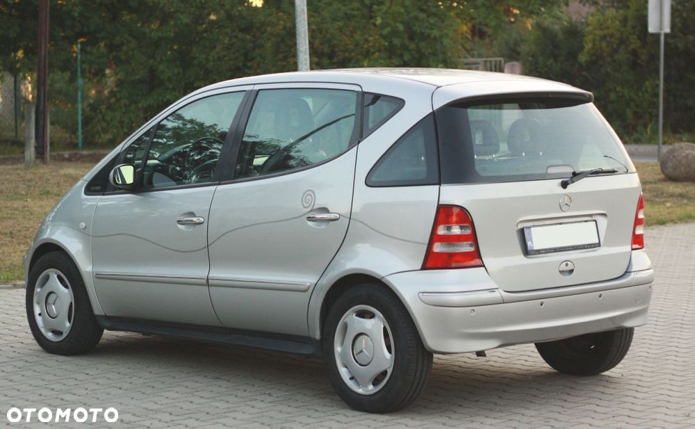 Mercedes-Benz Klasa A 160 Elegance - 4