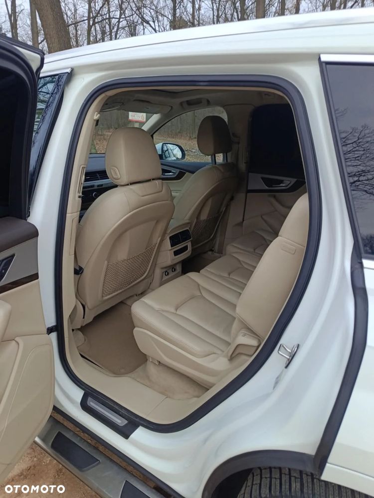 Audi Q7 - 4