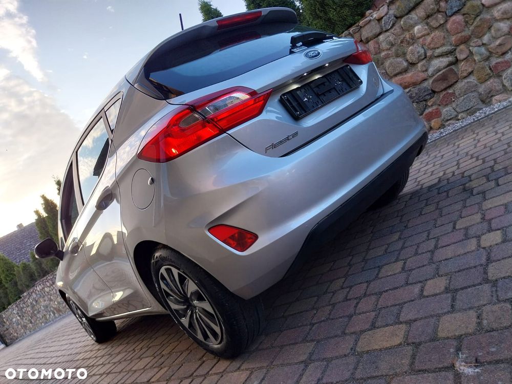 Ford Fiesta - 16