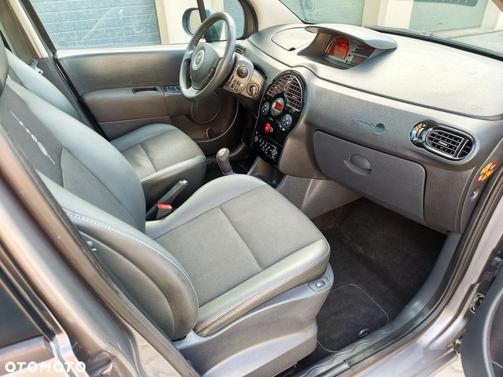 Renault Modus 1.2 TCE Nigh&Day - 16