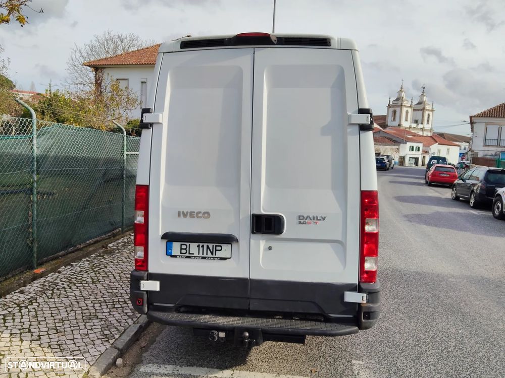 Iveco Daily 3.0 HPT 35S18SV 8.7m3 - 5