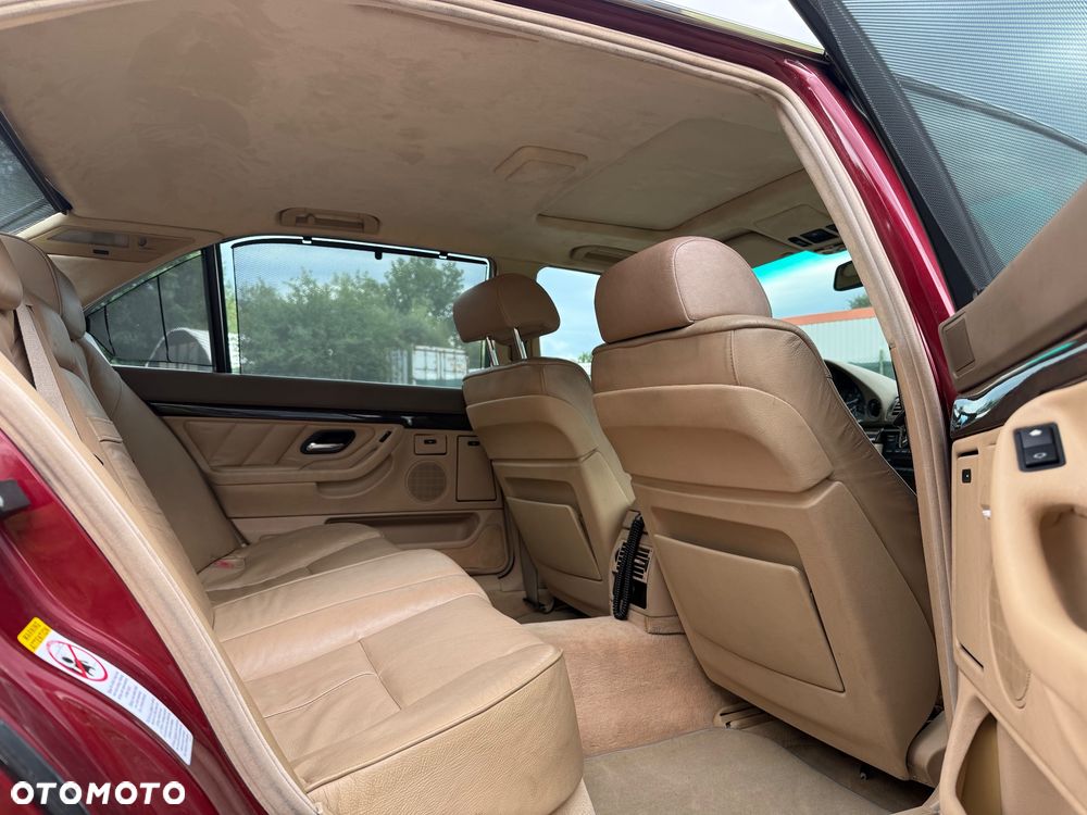 BMW Seria 7 740iL - 19