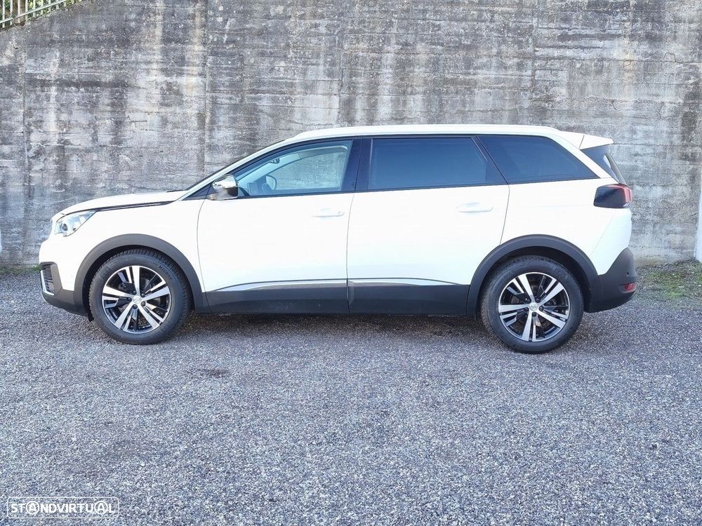 Peugeot 5008 1.2 PureTech Allure Pack EAT8 - 2