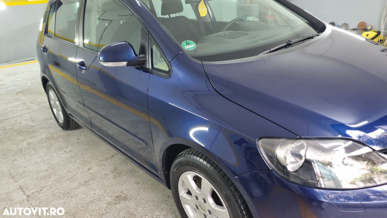 Volkswagen Golf Plus 1.6 TDI DPF Comfortline - 20