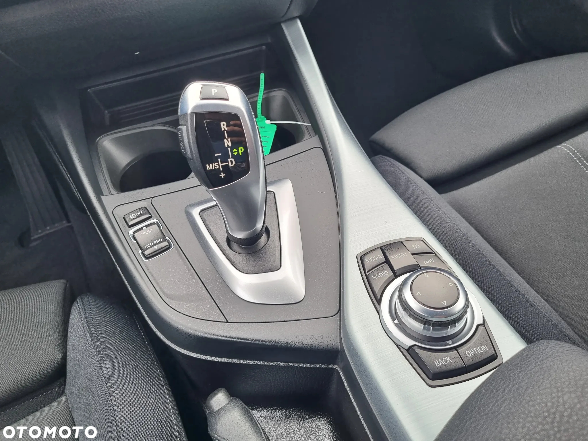 BMW Seria 1 118i Sport Line - 23