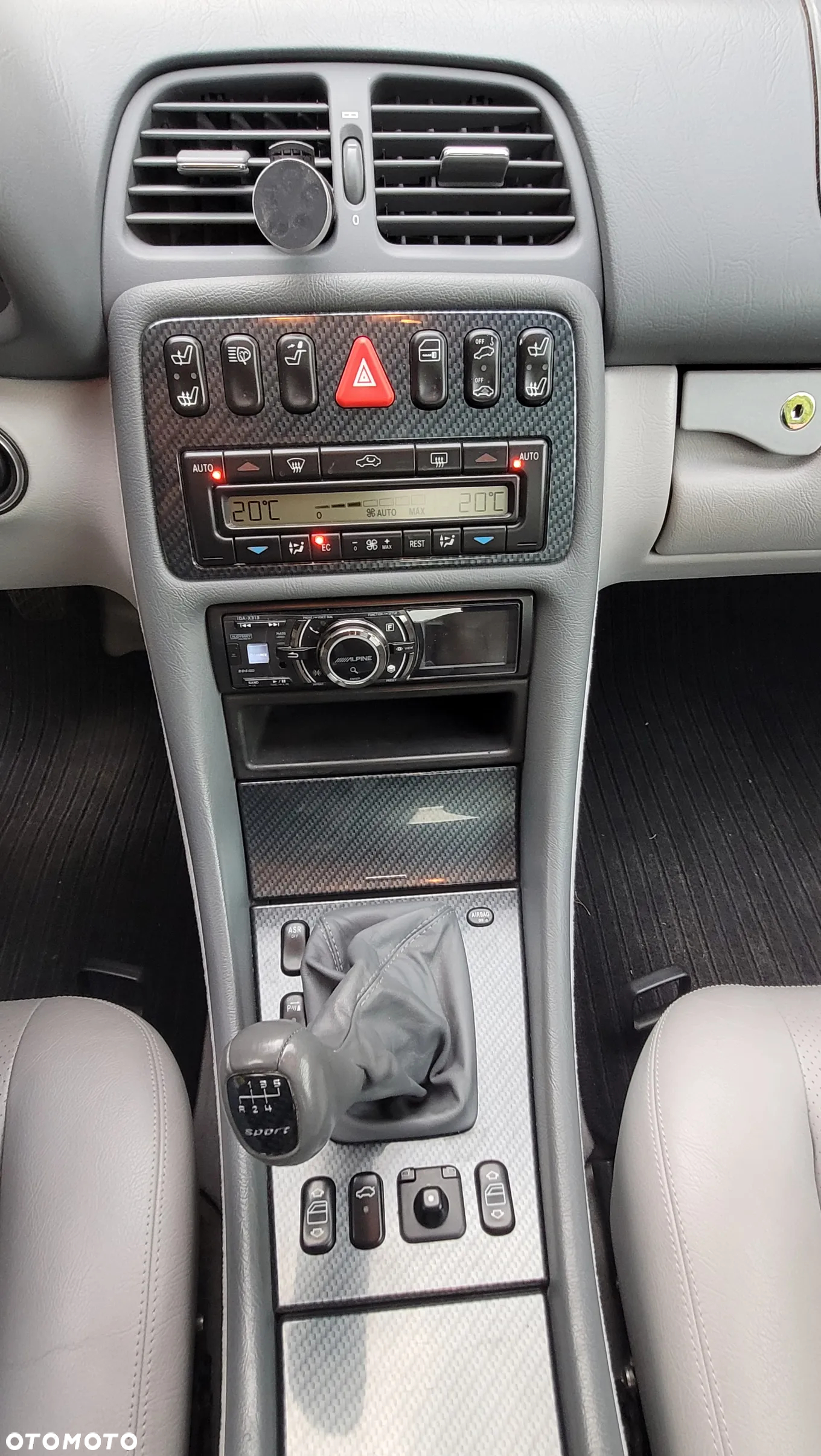 Mercedes-Benz CLK 230 Kompressor - 21
