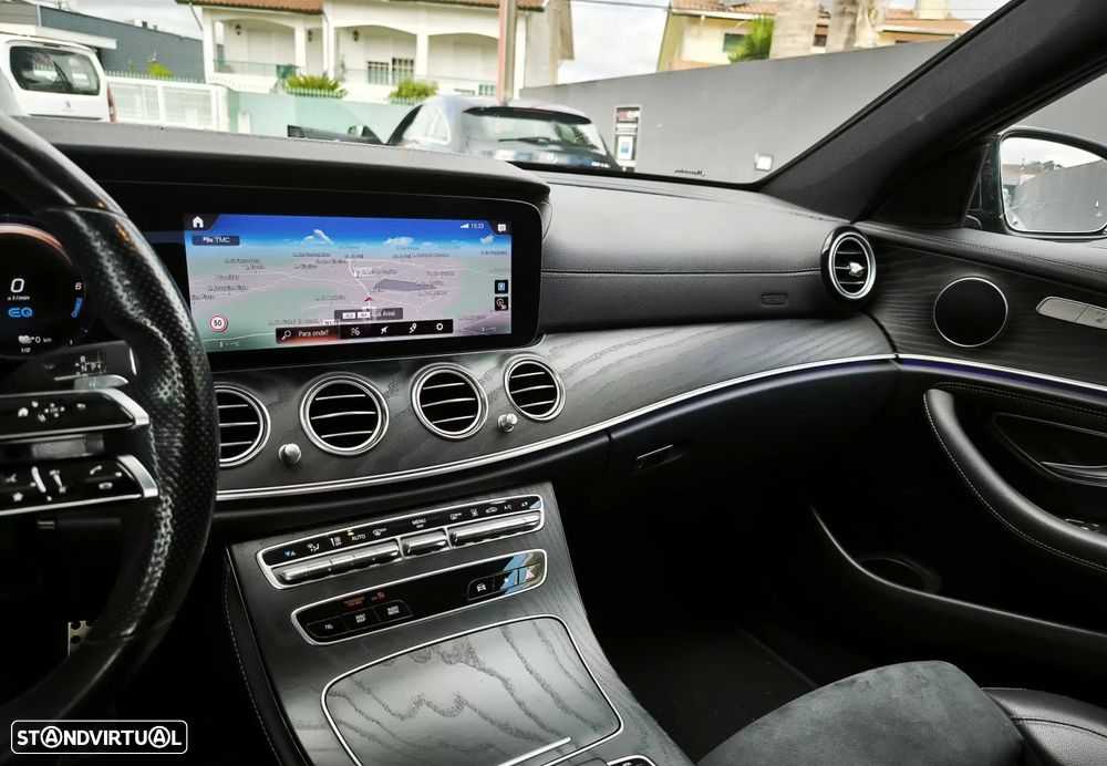 Mercedes-Benz E 300 de AMG Line - 27