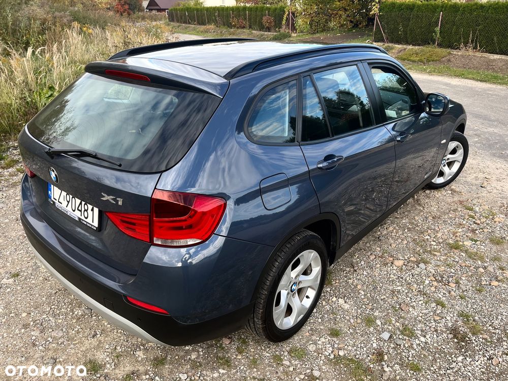BMW X1 2011