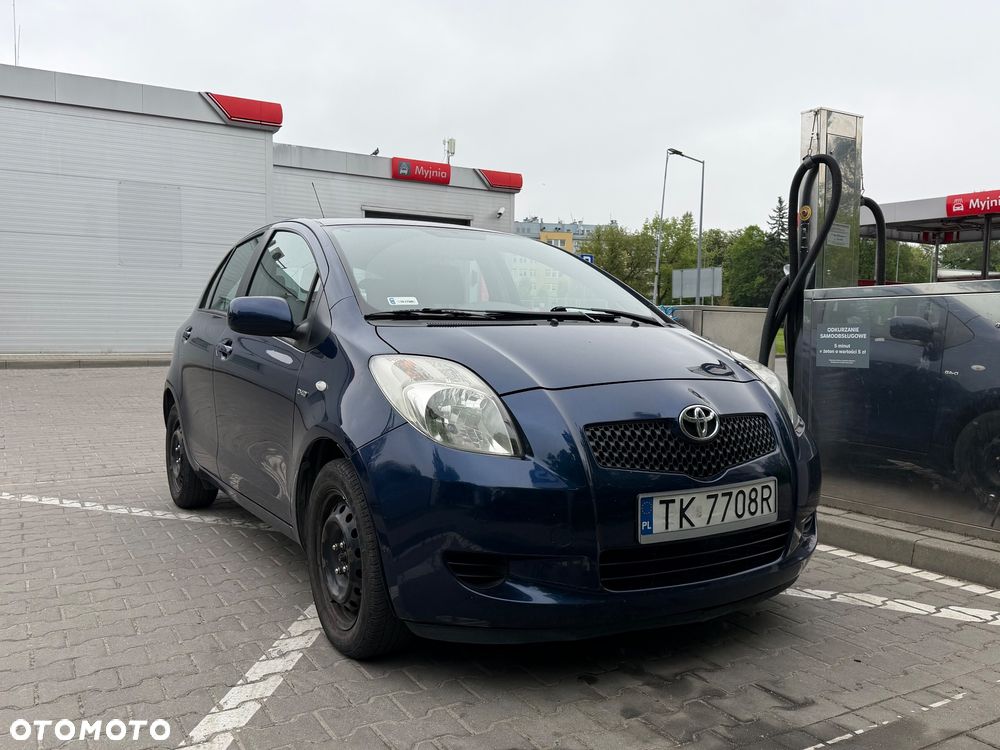 Toyota Yaris - 5