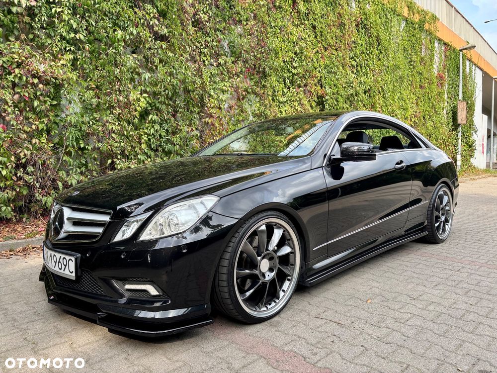Mercedes-Benz Klasa E 350 CDI DPF Coupe BlueEFFICIENCY 7G-TRONIC Elegance - 2