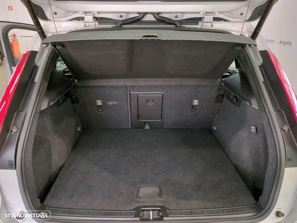 Volvo XC 40 1.5 T4 PHEV Plus Dark - 11