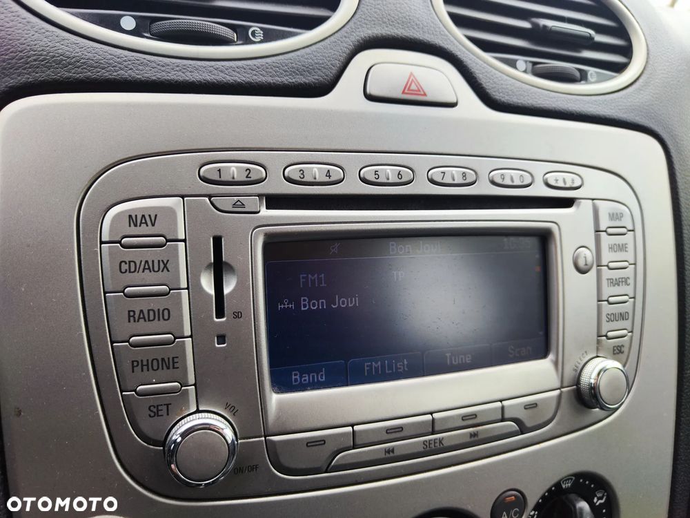 Ford Focus 1.6 TDCi DPF Style+ - 5