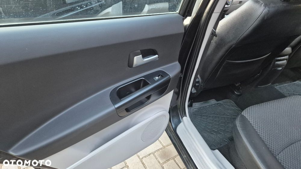 Kia Ceed 2.0 CVVT Spirit - 11