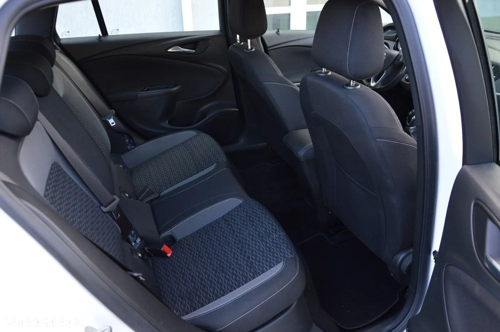 Opel Astra 1.2 Turbo Elegance - 5