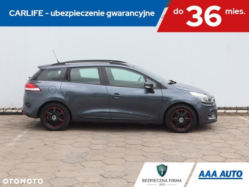 Renault Clio - 8