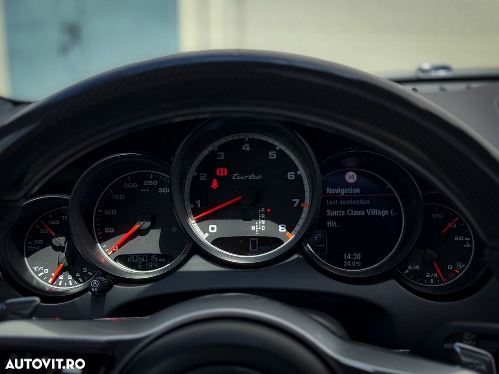 Porsche Cayenne Turbo S Tiptronic S - 26