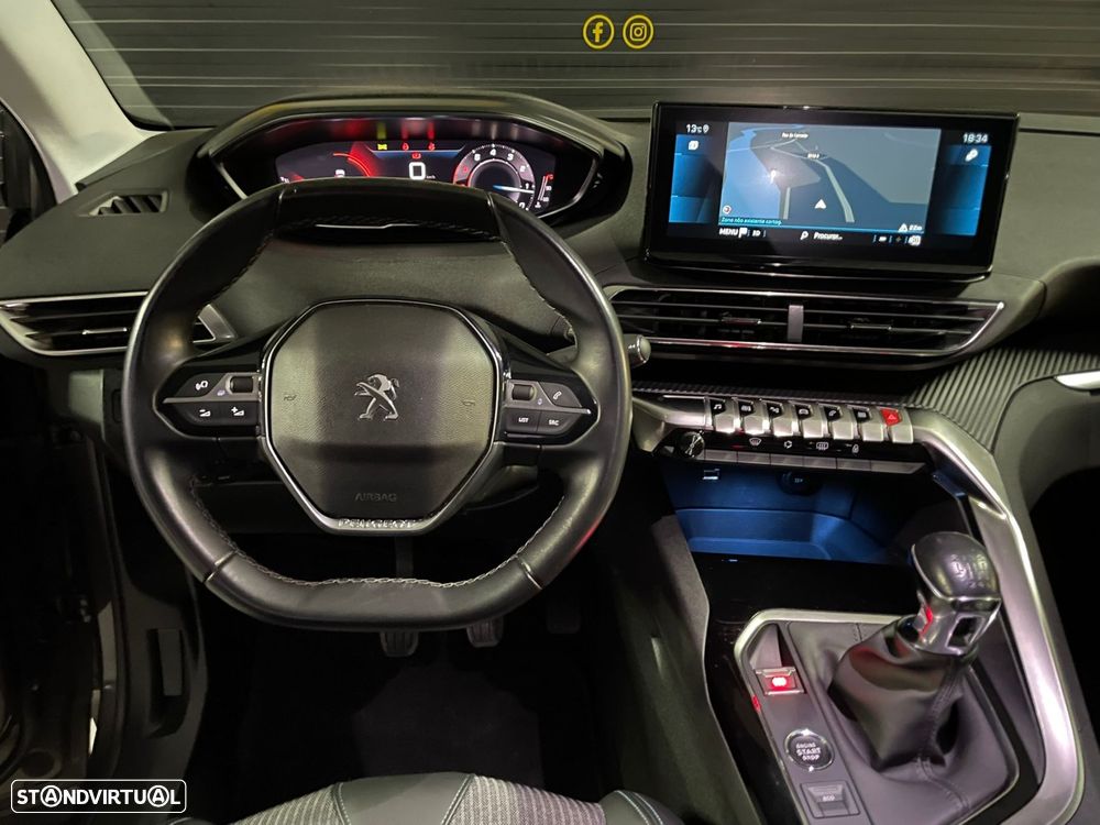 Peugeot 5008 1.2 PureTech Allure Pack - 15