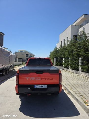 TOYOTA Tundra 2022 — imagine 6