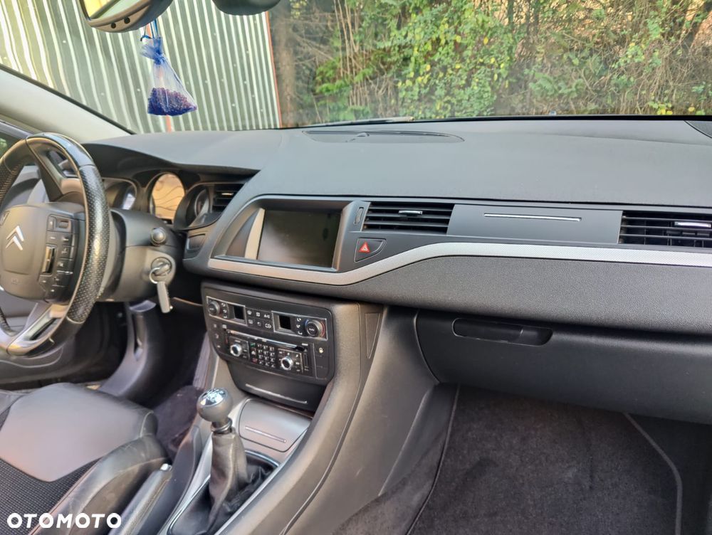Citroën C5 2.0 HDi Exclusive - 16