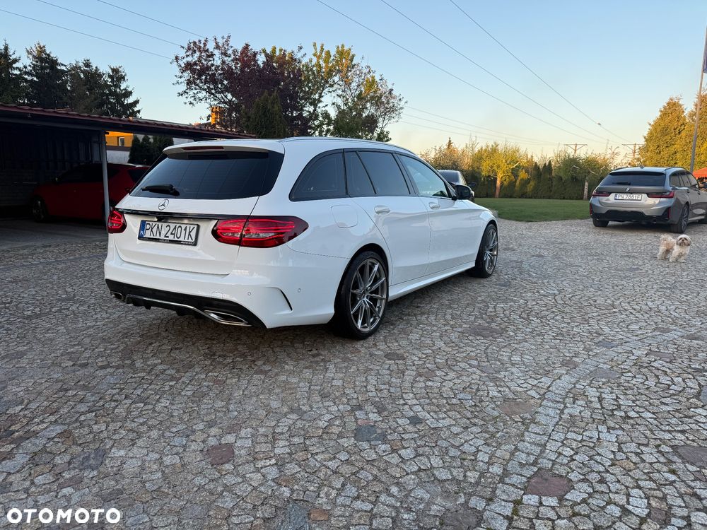 Mercedes-Benz Klasa C 200 9G-TRONIC AMG Line - 3