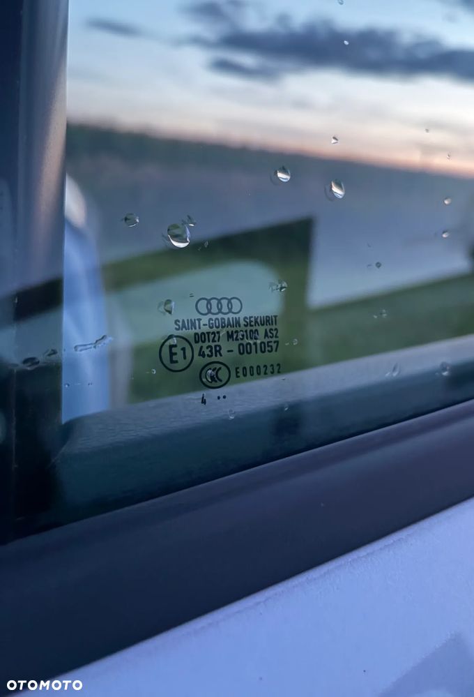 Audi A4 Limousine - 33