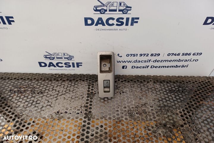 Buton geam pasager 82960EB360 Nissan Navara D40  [din 2005 pana  2010] seria Pickup 2.5 dCi AT (174 - 1