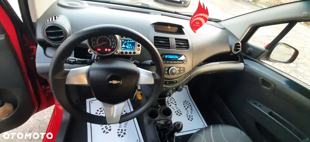 Chevrolet Spark - 32