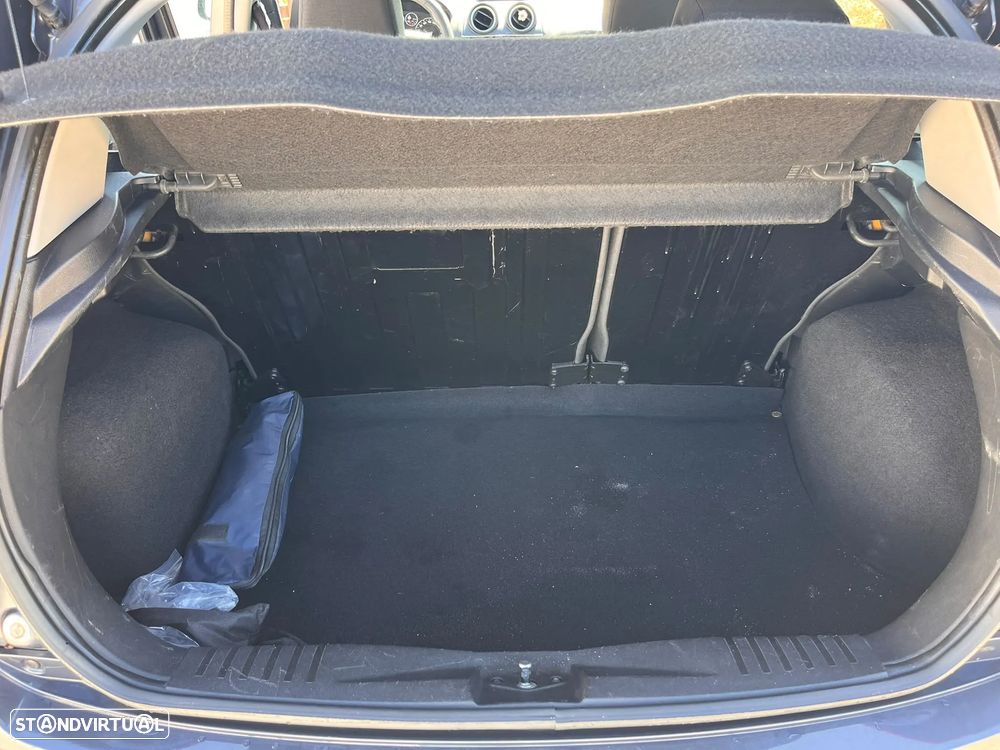 Ford Fiesta 1.25 Zetec - 10