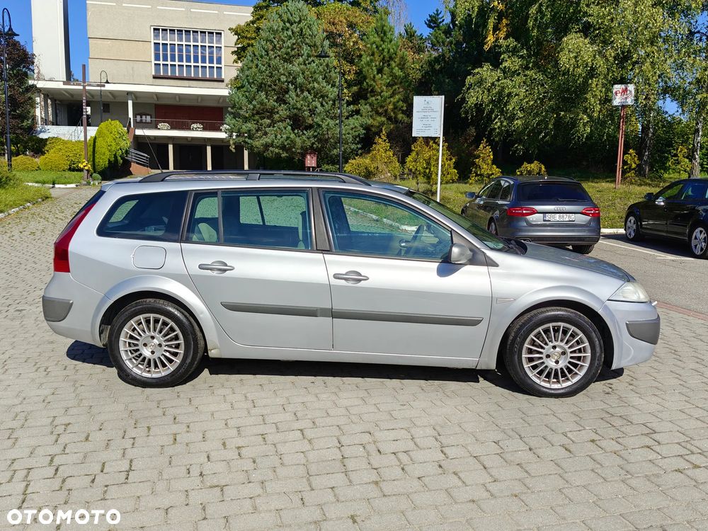 Renault Megane 1.5 dCi Authentique - 5