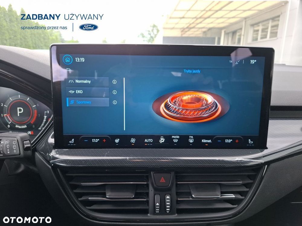 Ford Focus 1.0 EcoBoost mHEV ST-Line X - 21