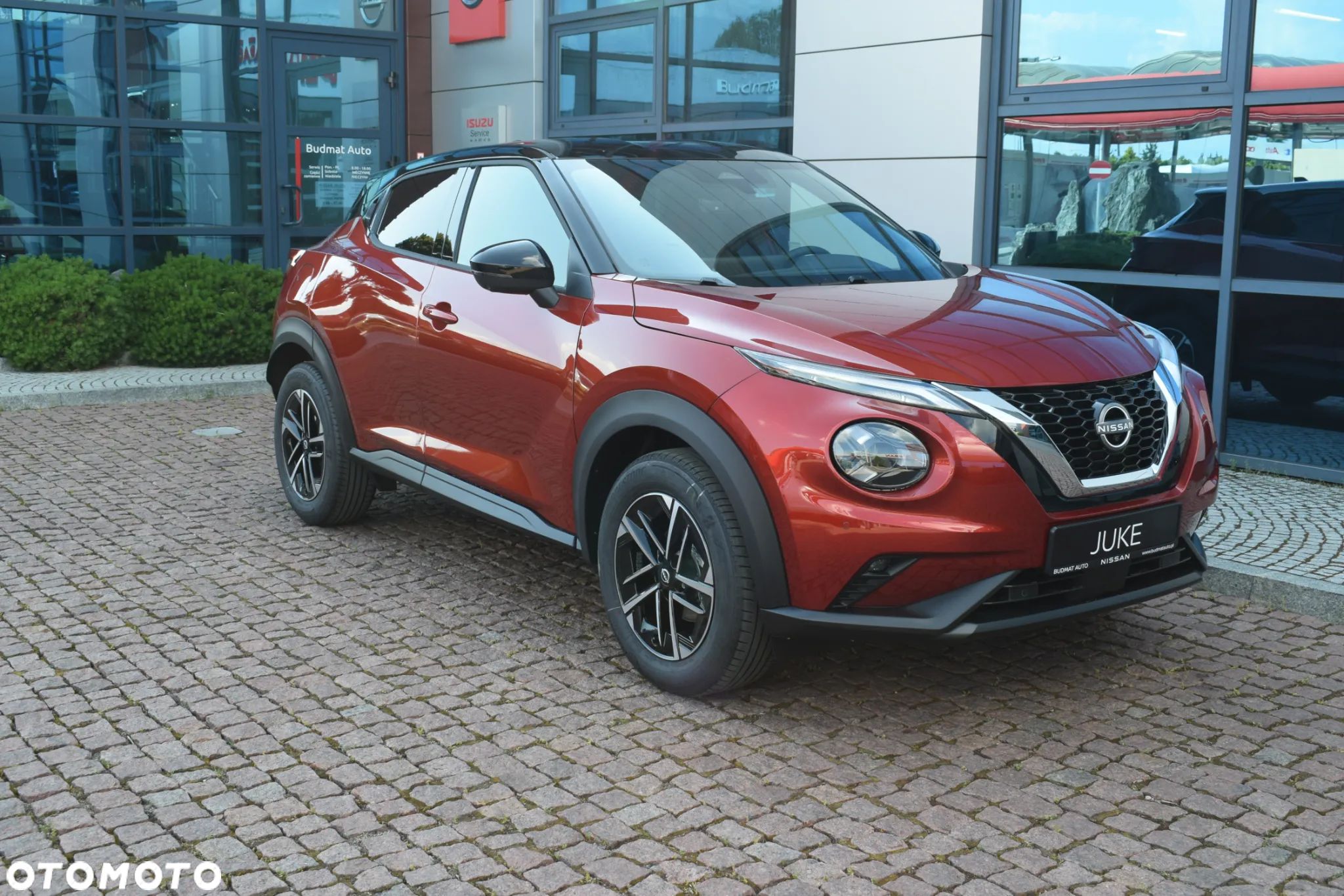 Nissan Juke 1.0 DIG-T N-Connecta DCT - 1
