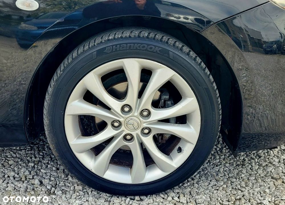 Mazda 3 1.6 CD Exclusive + - 23