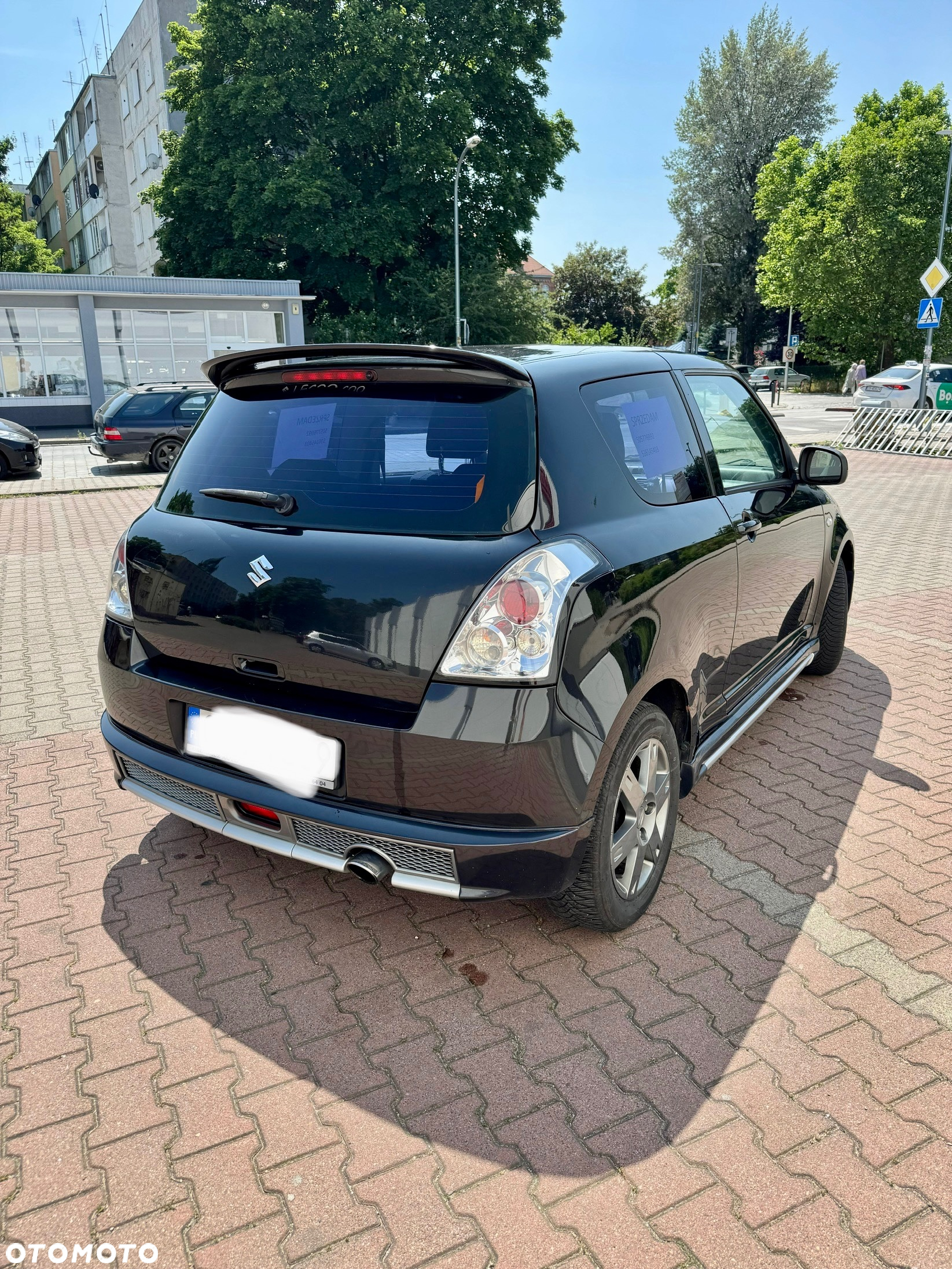 Suzuki Swift - 4