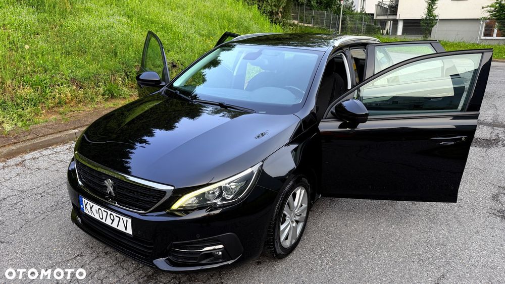 Peugeot 308 PureTech 130 GPF Stop & Start Active Business-Paket - 3