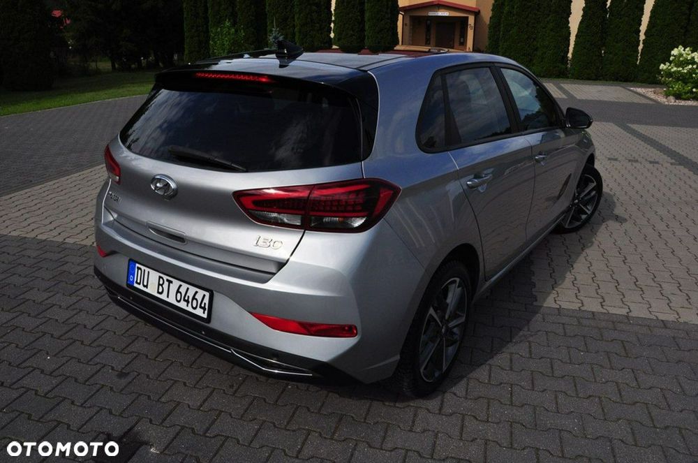 Hyundai i30 1.6 CRDI DCT Select - 18