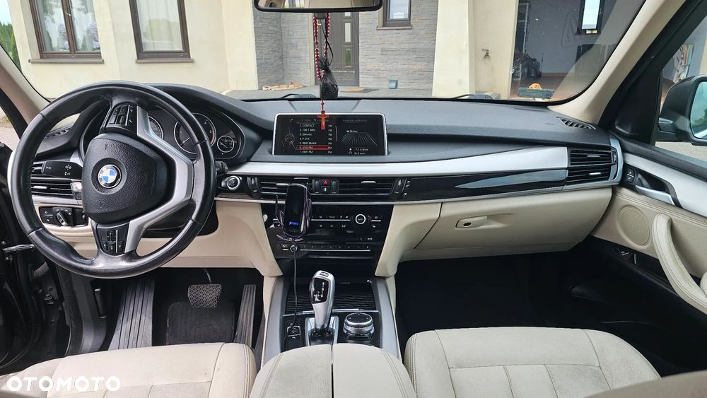 BMW X5 sDrive25d - 13