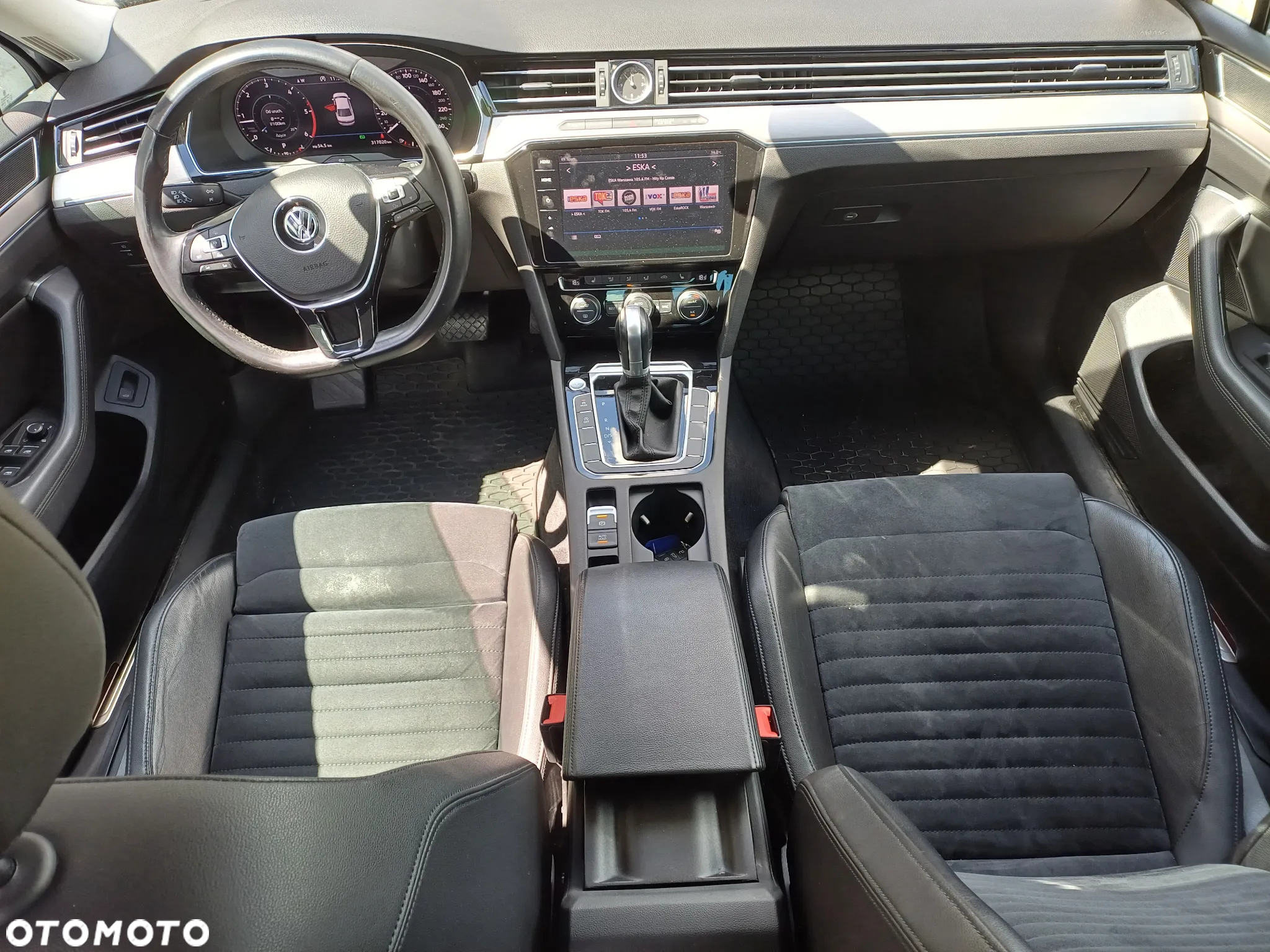 Volkswagen Passat 2.0 TDI BMT Highline DSG - 26
