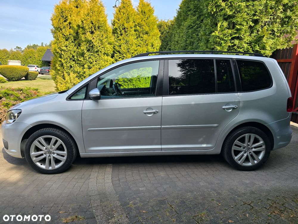 Volkswagen Touran - 3