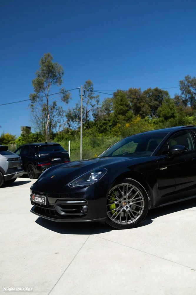 Porsche Panamera Sport Turismo 4 E-Hybrid Platinum Edition - 9