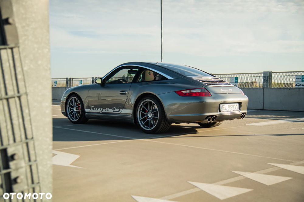 Porsche 911 - 20