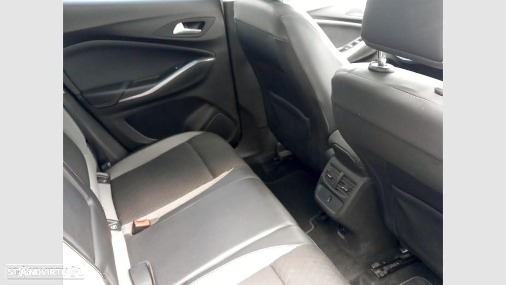 Opel Grandland X 1.2 T Innovation - 16