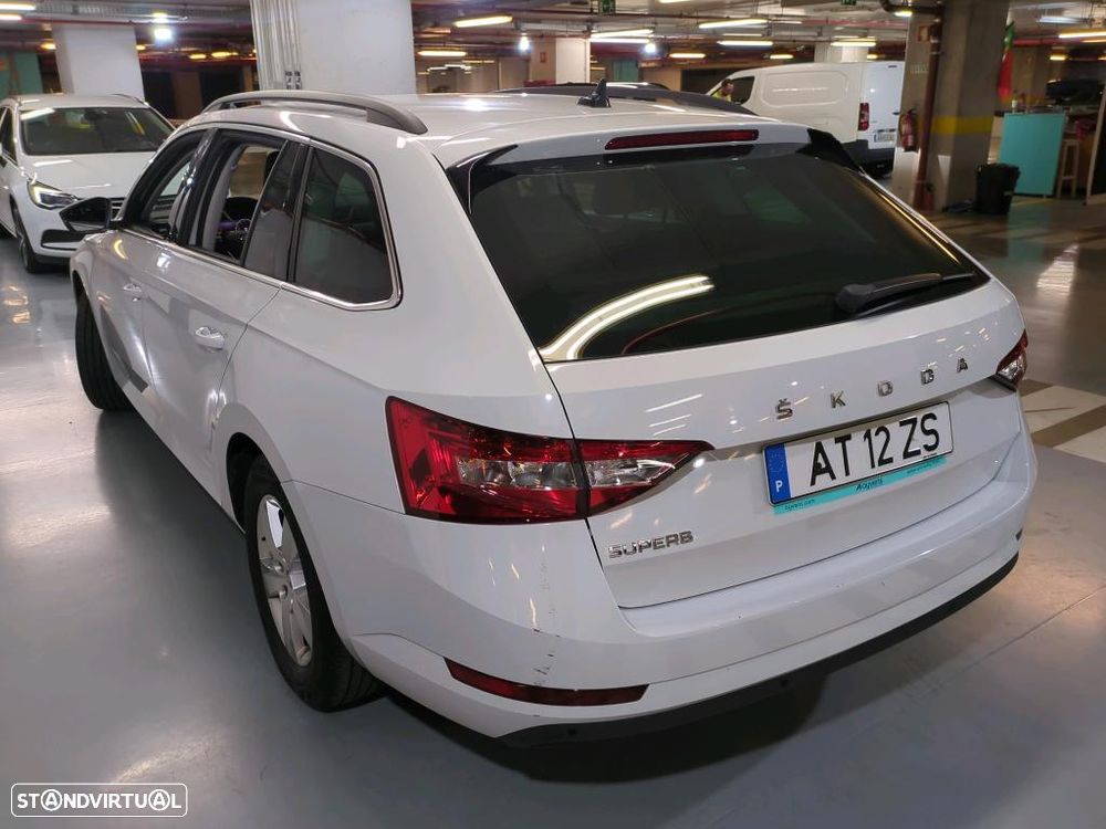 Skoda Superb Break 2.0 TDI Ambition DSG - 2