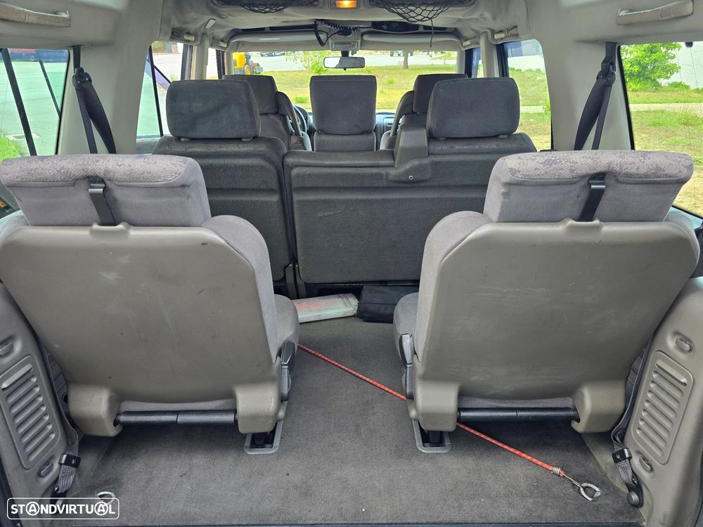 Land Rover Discovery 2.5 TD5 - 18