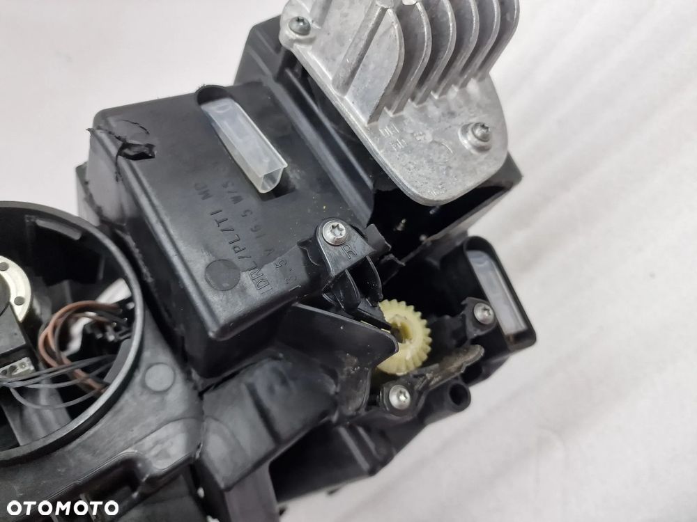 SEAT ATECA 576 16- PRAWA LAMPA PRZEDNIA PRZÓD FULL LED , NR 576941008D , NR AUKCJI LA366 - 28