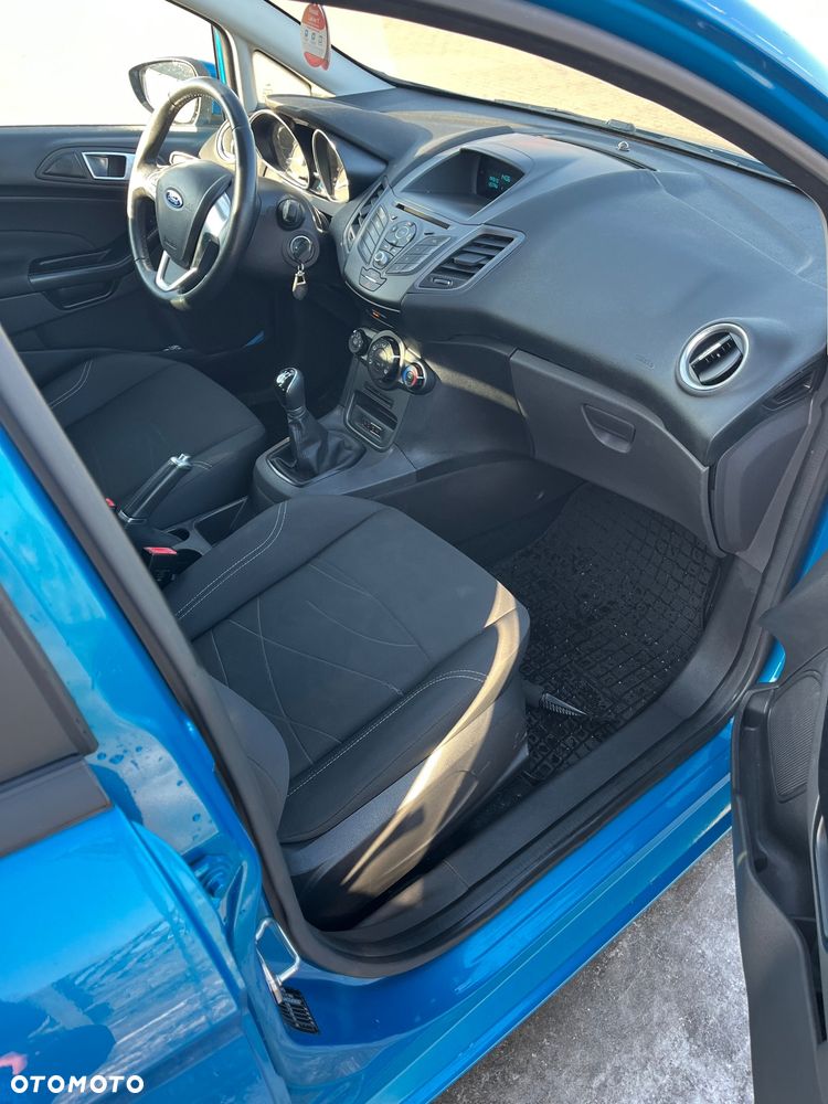 Ford Fiesta 1.25 Ambiente - 11
