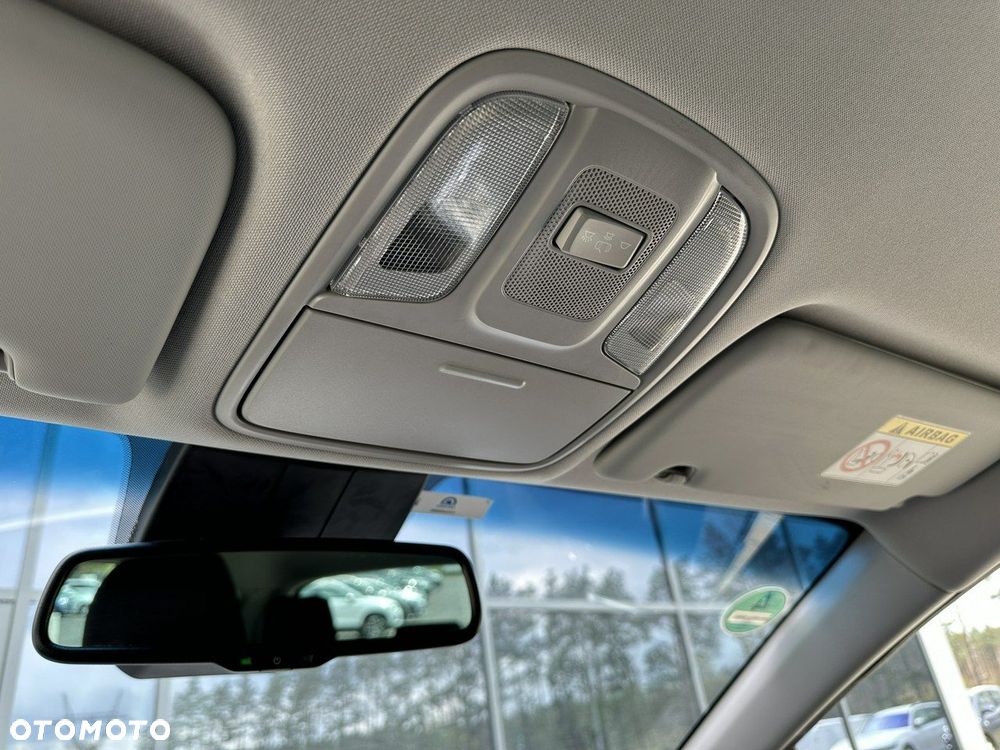 Kia Sportage 1.6 GDI 2WD DREAM-TEAM EDITION - 29