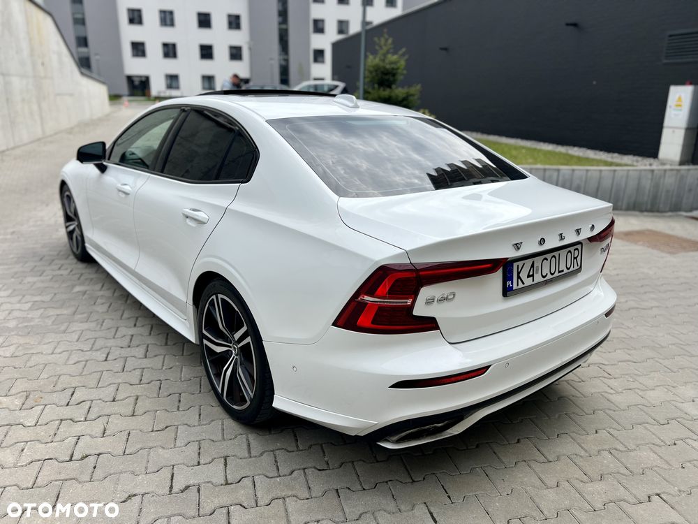Volvo S60 T6 AWD R-Design - 13
