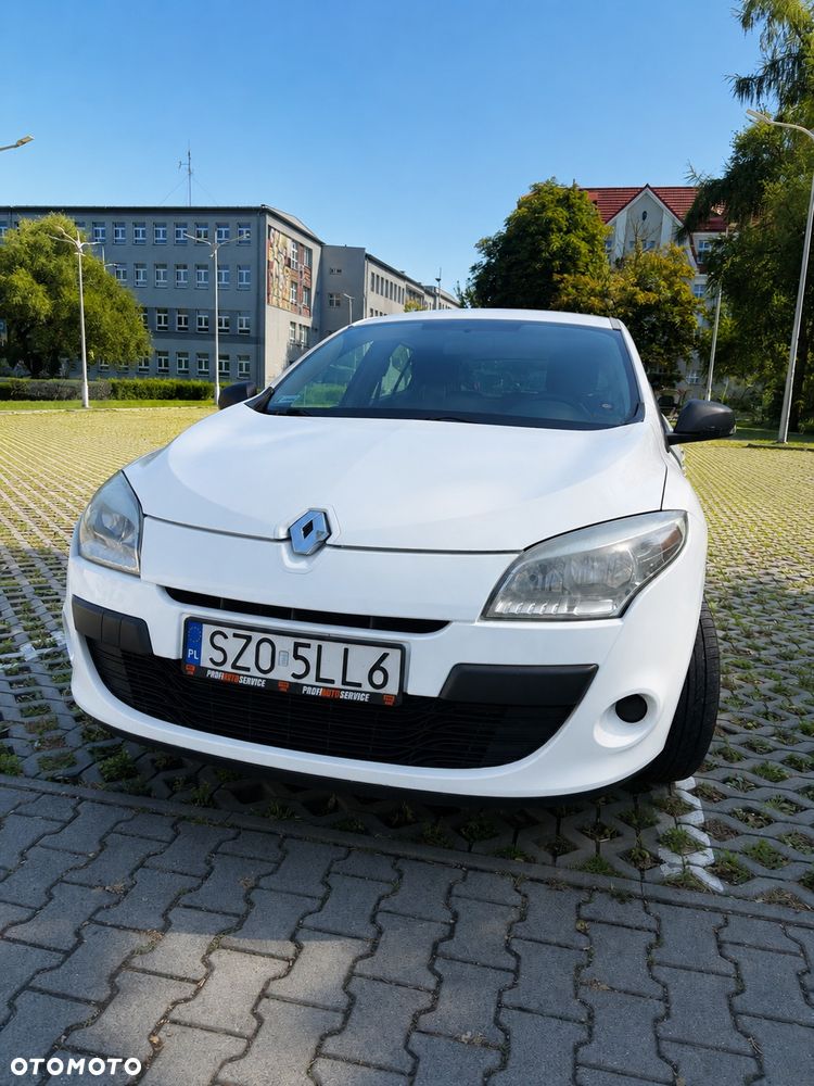 Renault Megane - 1