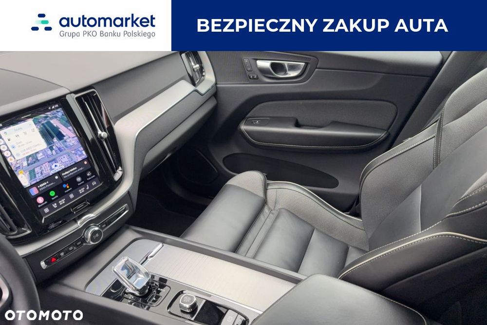 Volvo XC 60 B4 D Plus Dark - 20
