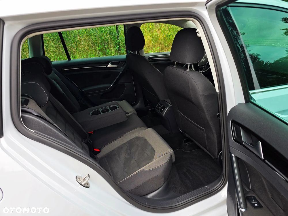 Volkswagen Golf 1.5 TSI ACT OPF DSG Highline - 10